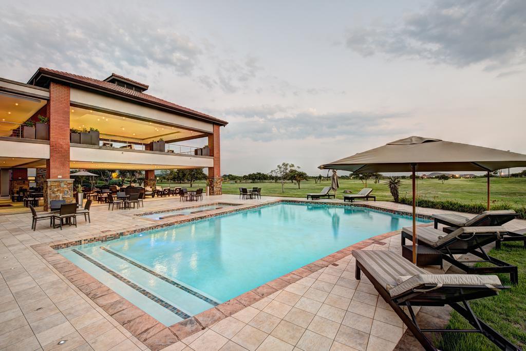 Royal Marang Hotel Phokeng Exterior photo The clubhouse at the Ranch Resort